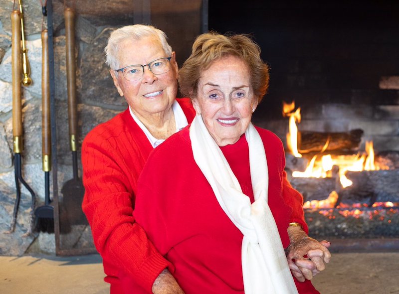 Community responds after supermarket founder Stew Leonard Sr. dies